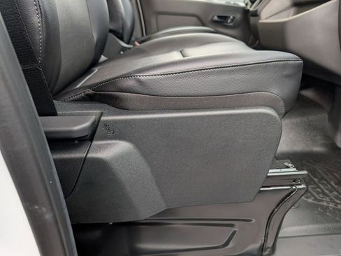 New 2026 Ford Transit 250 148 Medium Roof w/ Load Area Protection Package image 36