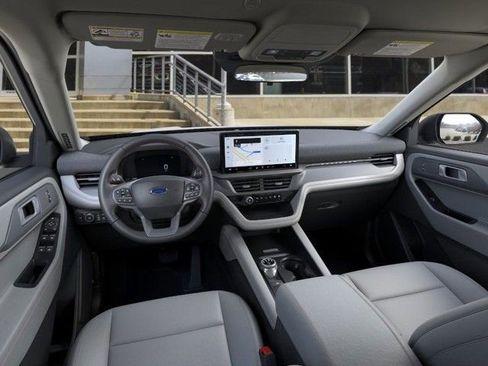 New 2025 Ford Explorer Active w/ Active Comfort Package image 9