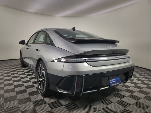 Certified 2023 Hyundai Ioniq 6 SEL AWD/4WD image 3