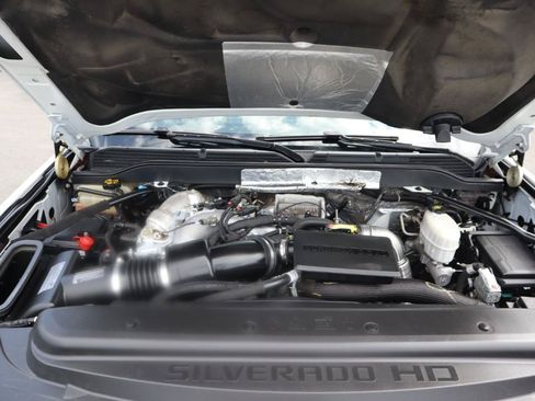 Used 2018 Chevrolet Silverado 2500 LTZ w/ Duramax Plus Package AWD/4WD image 21