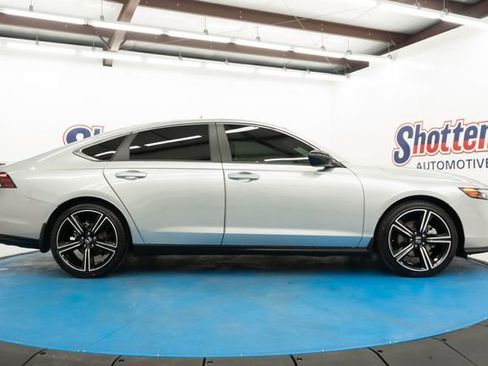 Certified 2025 Honda Accord Sport image 12