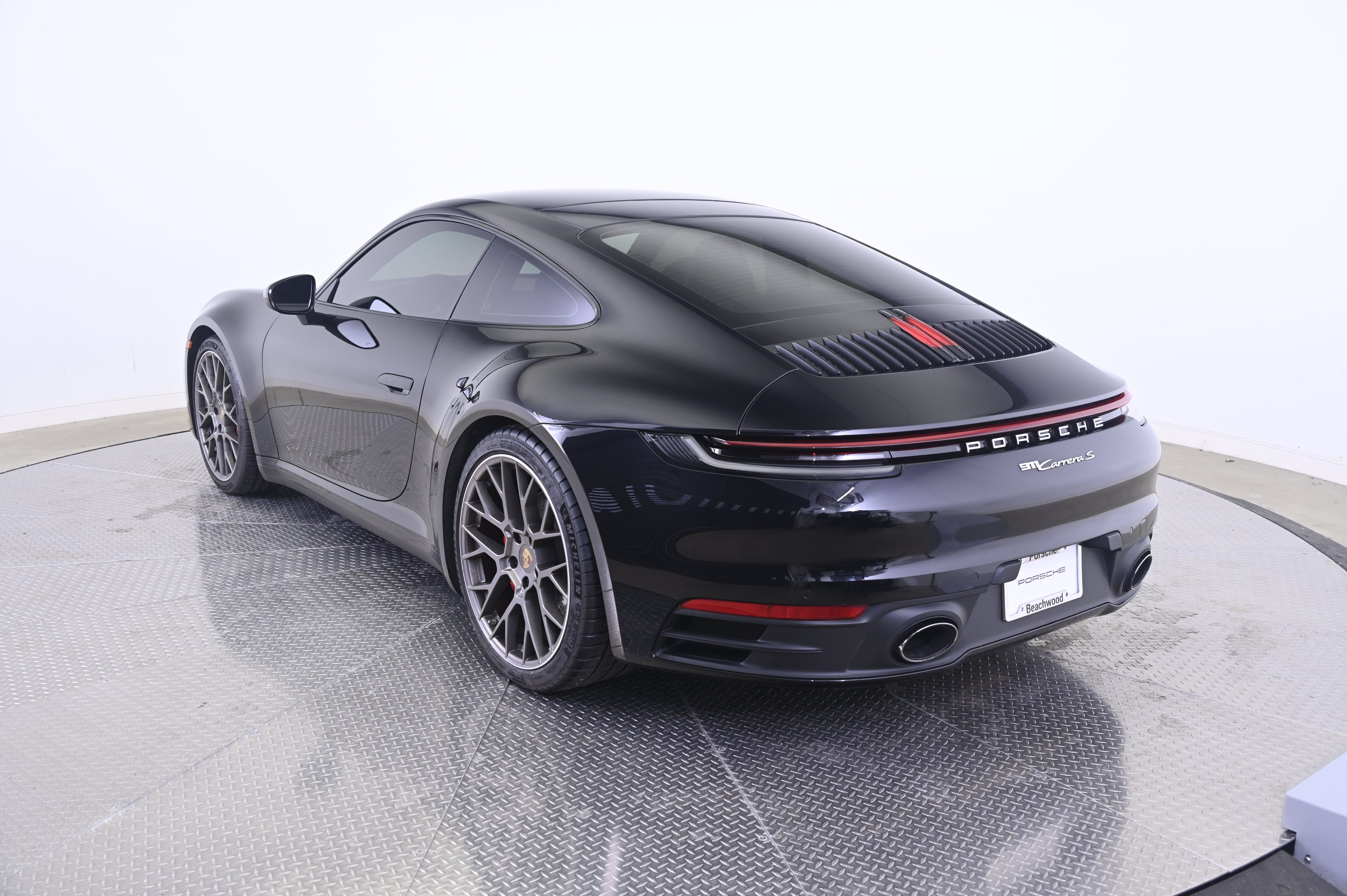 Certified 2020 Porsche 911 Carrera S RWD image 3