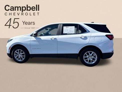 Used 2024 Chevrolet Equinox LT FWD image 2