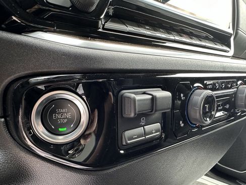 New 2025 Chevrolet Silverado 1500 LT image 25