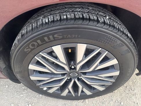 Used 2025 Nissan Altima 2.5 SV FWD image 8