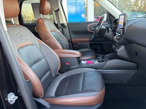 Used 2021 Ford Bronco Sport Outer Banks w/ Outer Banks Package (96D) image 39