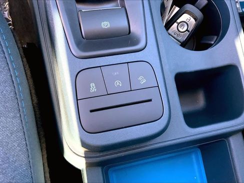 New 2025 Ford Maverick XLT w/ XLT Luxury Package AWD/4WD image 15