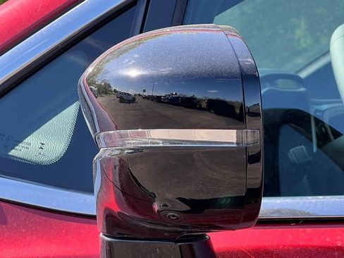 New 2026 Chrysler Pacifica Select AWD/4WD image 38
