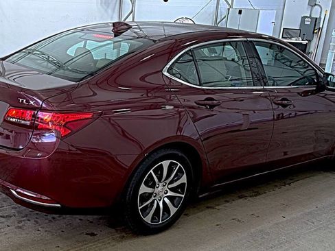 Used 2015 Acura TLX w/ Technology Package FWD image 2