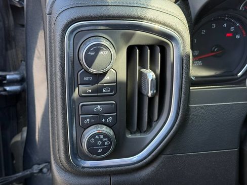 Used 2022 Chevrolet Silverado 1500 LT w/ Safety Package AWD/4WD image 6