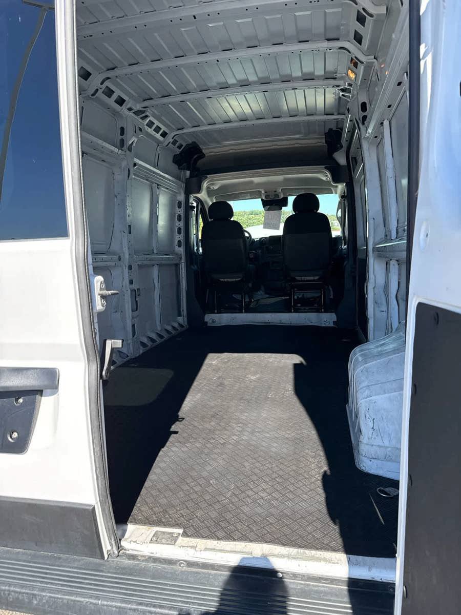 Used 2023 RAM ProMaster 2500 FWD image 20
