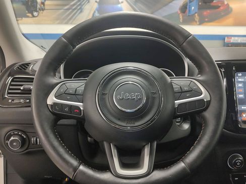 Used 2020 Jeep Compass Limited AWD/4WD image 15