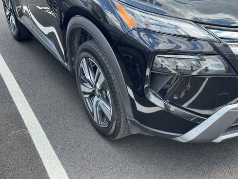 Used 2024 Nissan Rogue SL image 9