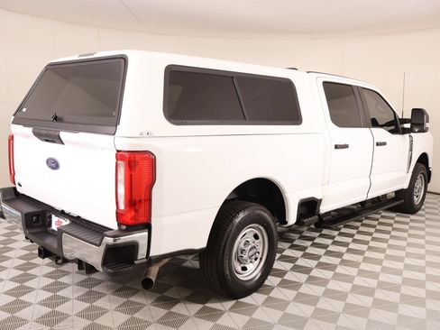Used 2024 Ford F250 XL w/ XL Chrome Package RWD image 19