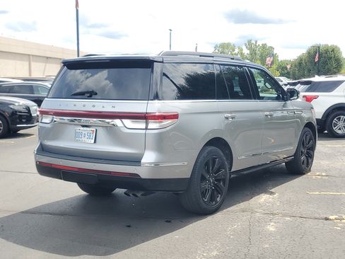 Used 2024 Lincoln Navigator Black Label AWD/4WD image 6
