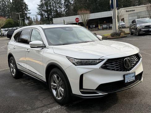 New 2026 Acura MDX SH-AWD image 2
