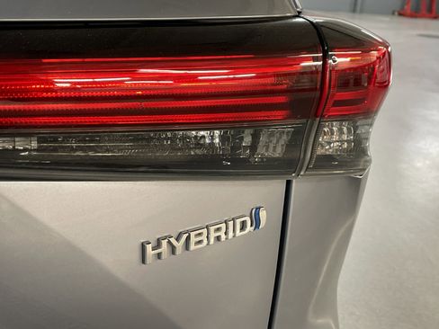 Used 2023 Toyota Highlander Platinum image 38