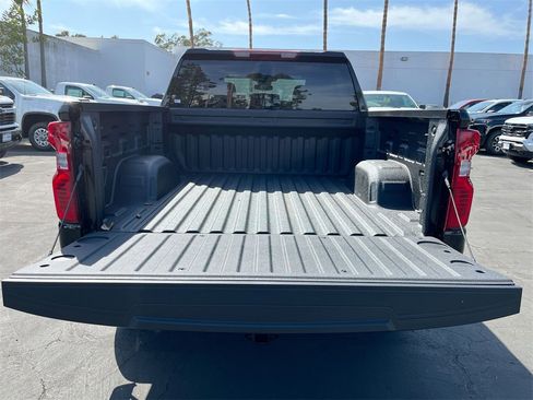 New 2025 Chevrolet Silverado 1500 Custom image 25