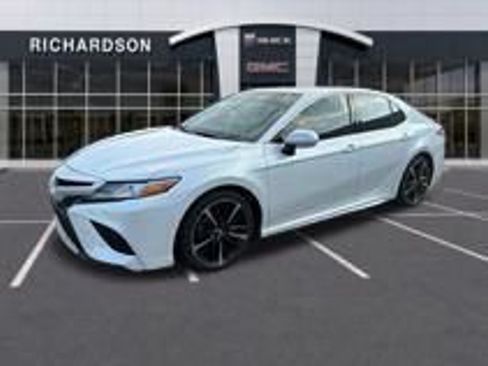 Used 2020 Toyota Camry XSE FWD image 7