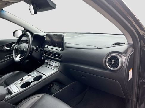 Used 2023 Hyundai Kona Limited w/ Cargo Package FWD image 30