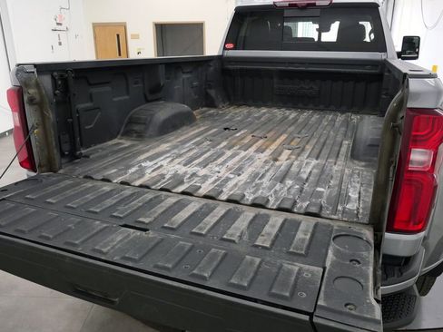 Used 2024 Chevrolet Silverado 3500 High Country w/ High Country Premium Package AWD/4WD image 39