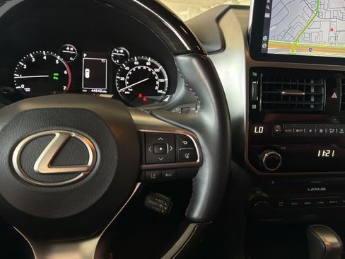 Certified 2023 Lexus GX 460 Premium AWD/4WD image 16