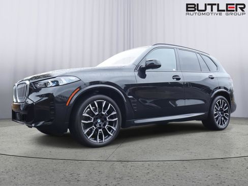 Used 2025 BMW X5 xDrive40i w/ M Sport Package AWD/4WD image 44