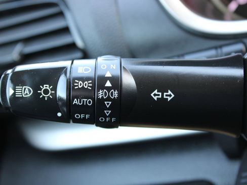 Used 2024 Mitsubishi Eclipse Cross SE image 29