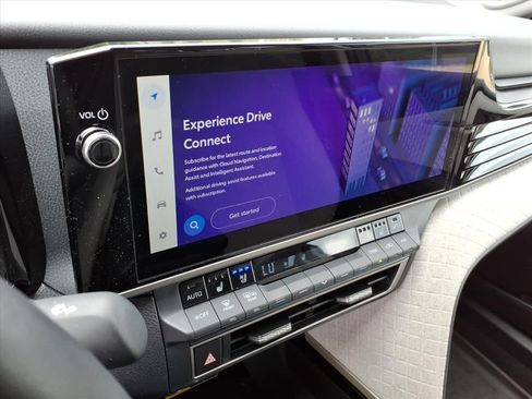 Certified 2025 Toyota Camry XLE w/ Premium Plus Package FWD image 20