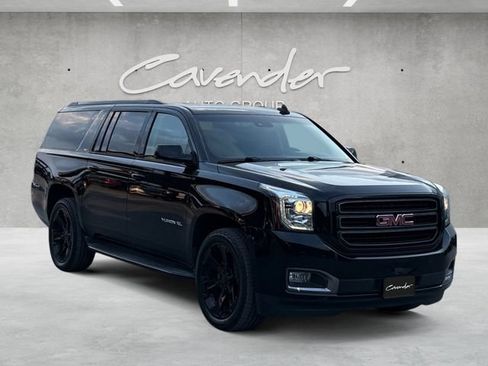 Used 2019 GMC Yukon XL SLT w/ Graphite Performance Edition AWD/4WD image 2