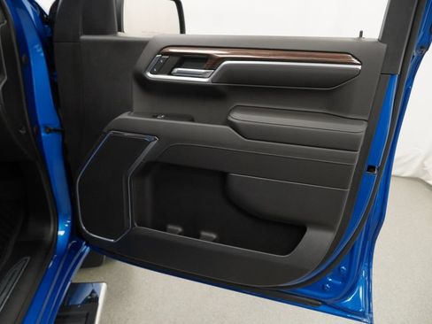 Certified 2022 Chevrolet Silverado 1500 LT AWD/4WD image 28