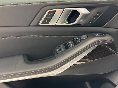 New 2026 BMW X5 sDrive40i image 13