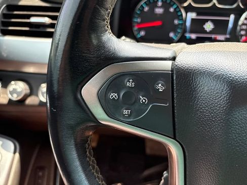 Used 2018 Chevrolet Tahoe LT AWD/4WD image 11