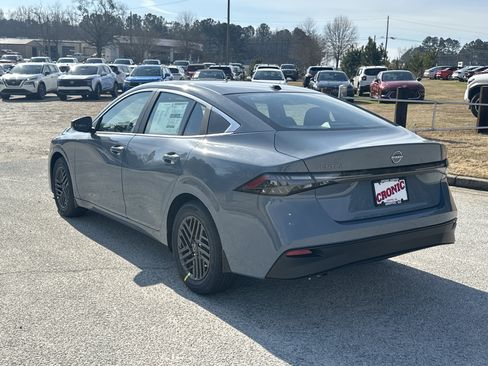 New 2026 Nissan Sentra SV w/ SV Convenience Package image 7
