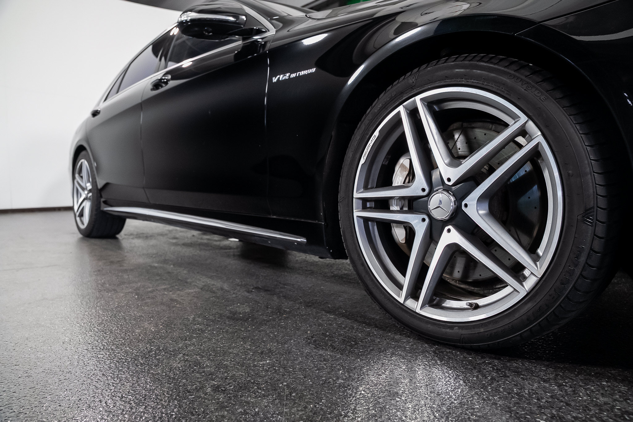 Used 2015 Mercedes-Benz S 65 AMG Sedan image 35