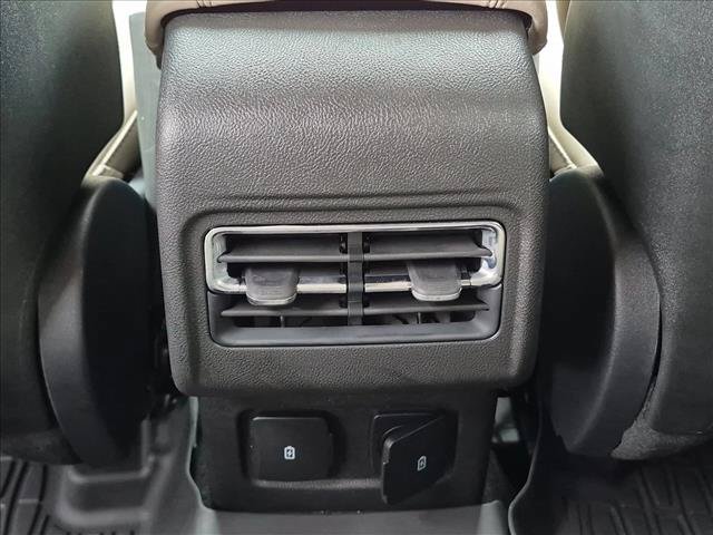 Used 2026 Lincoln Corsair Grand Touring AWD/4WD image 16