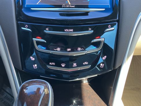 Used 2017 Cadillac XTS Premium Luxury w/ LPO, Protection Package image 19