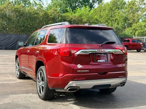 Used 2018 GMC Acadia Denali w/ Technology Package FWD image 6