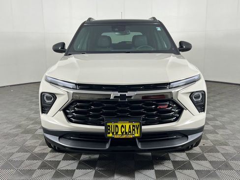 New 2026 Chevrolet TrailBlazer RS w/ Convenience Package image 2