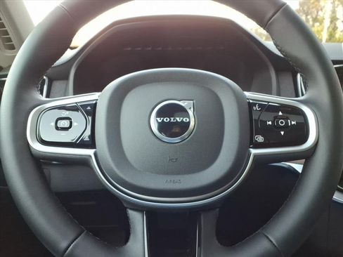 New 2026 Volvo XC90 B6 Plus w/ Protection Package Premier AWD/4WD image 24