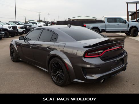 Used 2022 Dodge Charger Scat Pack image 6