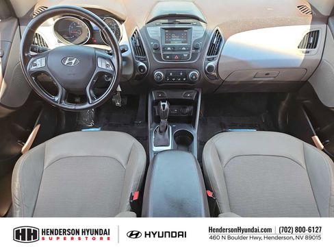 Used 2015 Hyundai Tucson SE FWD image 16