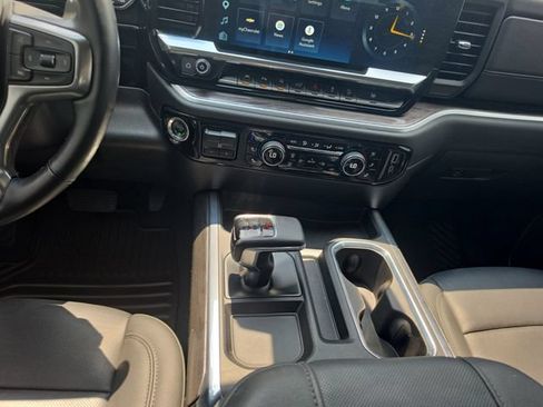 Used 2025 Chevrolet Silverado 1500 LTZ w/ Z71 Off-Road Package AWD/4WD image 13
