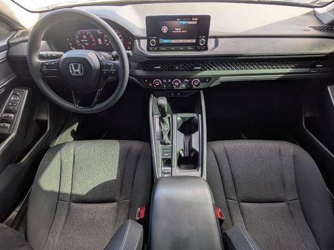 Used 2023 Honda Accord EX image 14