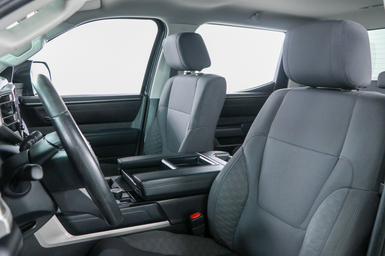 Used 2024 Toyota Tundra SR5 AWD/4WD image 25