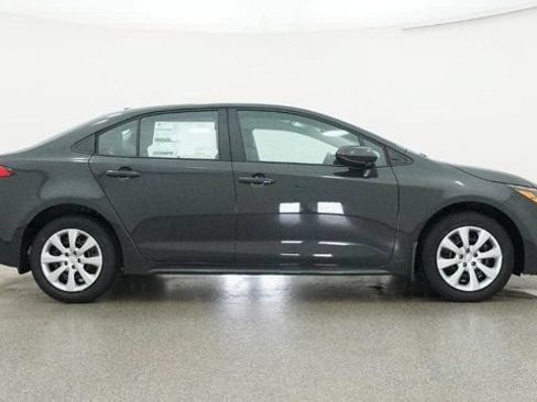New 2026 Toyota Corolla LE FWD image 26