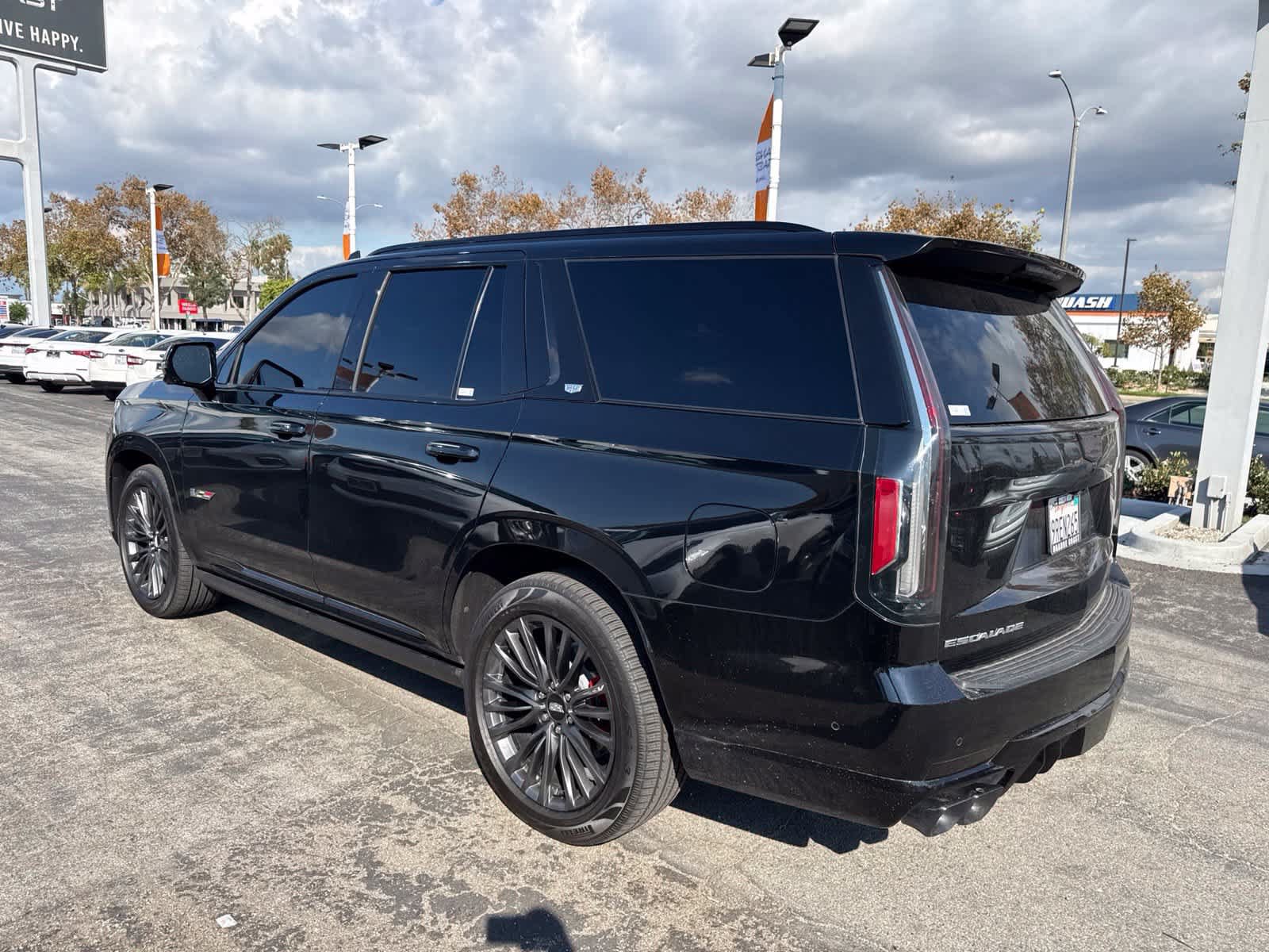 Used 2023 Cadillac Escalade V AWD/4WD image 20