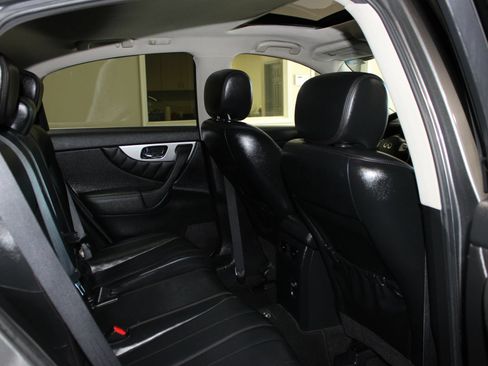 Used 2014 INFINITI QX70 2WD w/ Premium Package image 34
