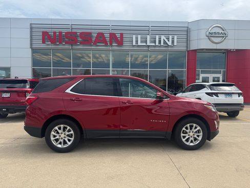 Used 2019 Chevrolet Equinox LT FWD image 1