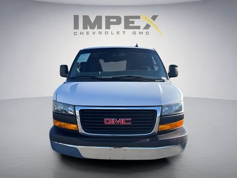 Used 2022 GMC Savana 2500 w/ Driver Convenience Package RWD image 8